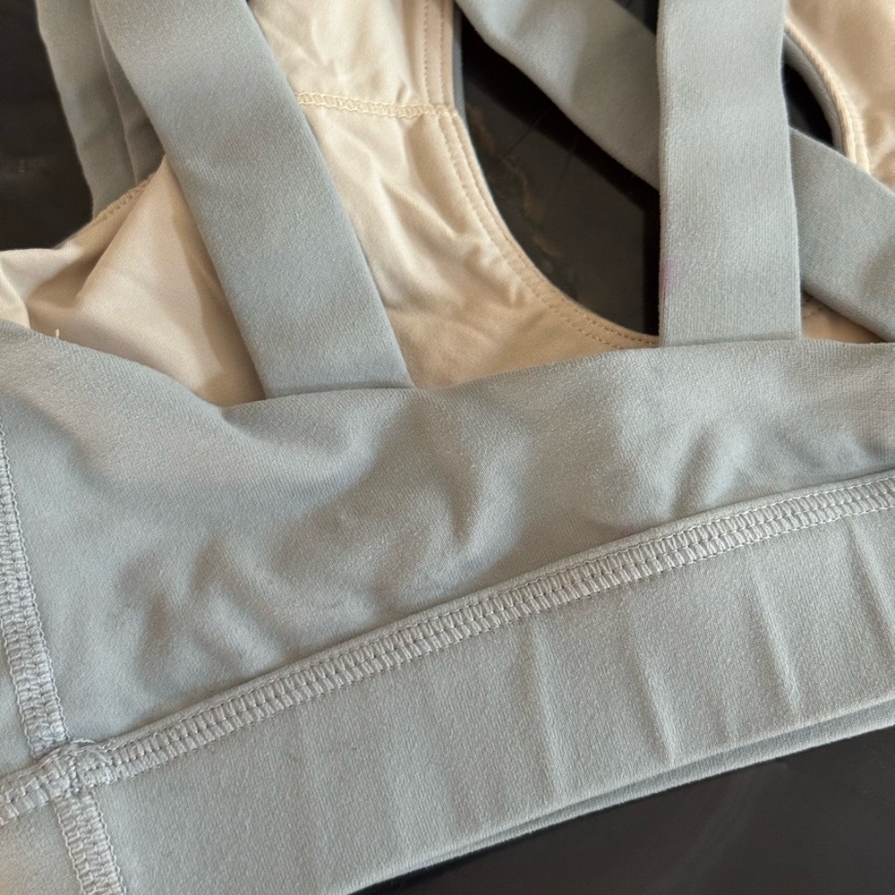 Light Gray Workout Set - image 7